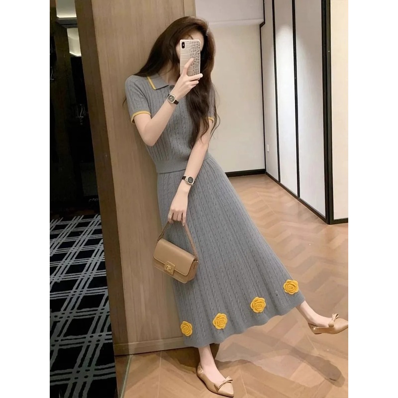 Midi Skirt Floral - طقم نسائي من قطعتين بنقشة زهور،