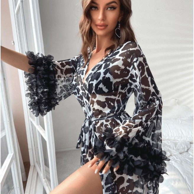 روب كيمونو طويل شفاف بنقشة الف - مراجعة Kimono Sheer Floral وسعره