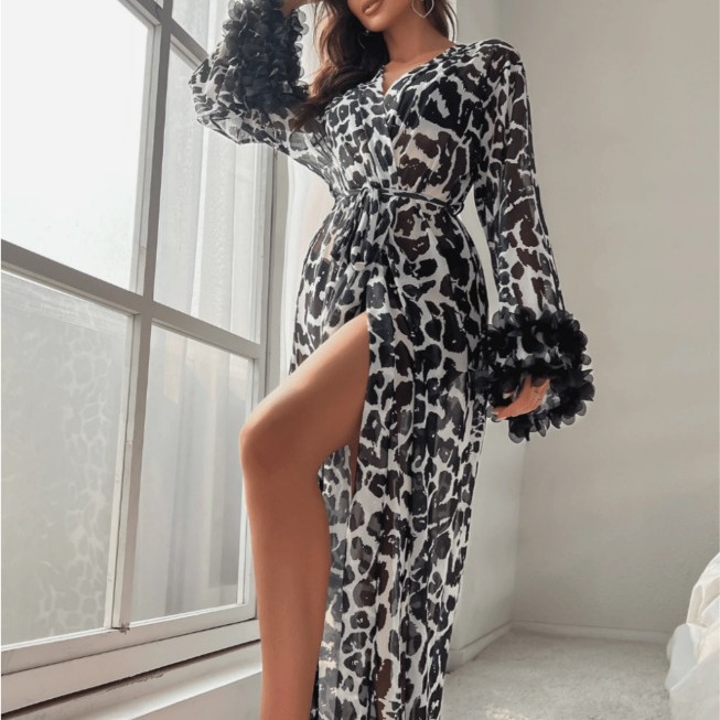 روب كيمونو طويل شفاف بنقشة الف - مراجعة Kimono Sheer Floral وسعره