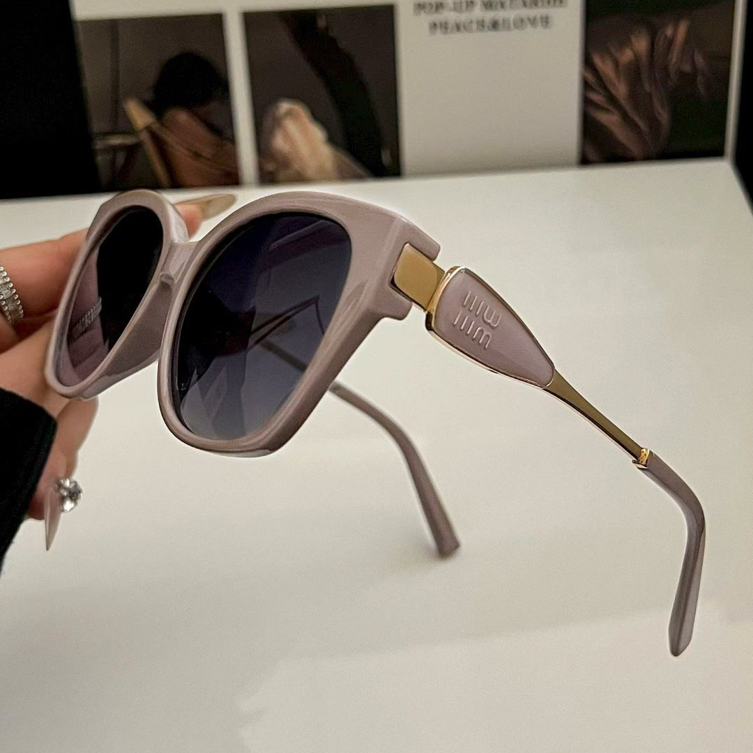 نظارات شمسية نسائية عصرية بتصم - مراجعة Sunglasses Cat Eye وسعره